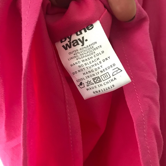 By the way Ezra Keyhole Romper in Pink - Picture 8 of 8